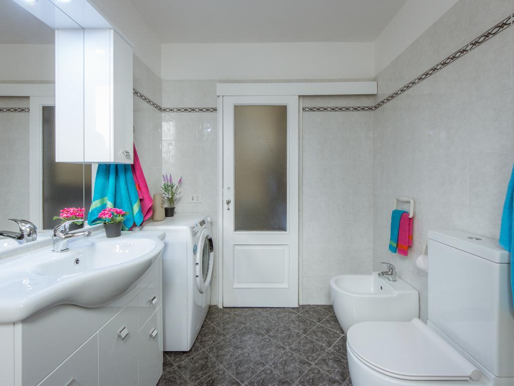 Stylisch Canacci 2 Bedroom Apartment Florence Extérieur photo